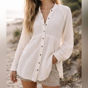 Free People Daydream Ivory Button Down Top XS Gauze Crinkle Oversized Boho Fall